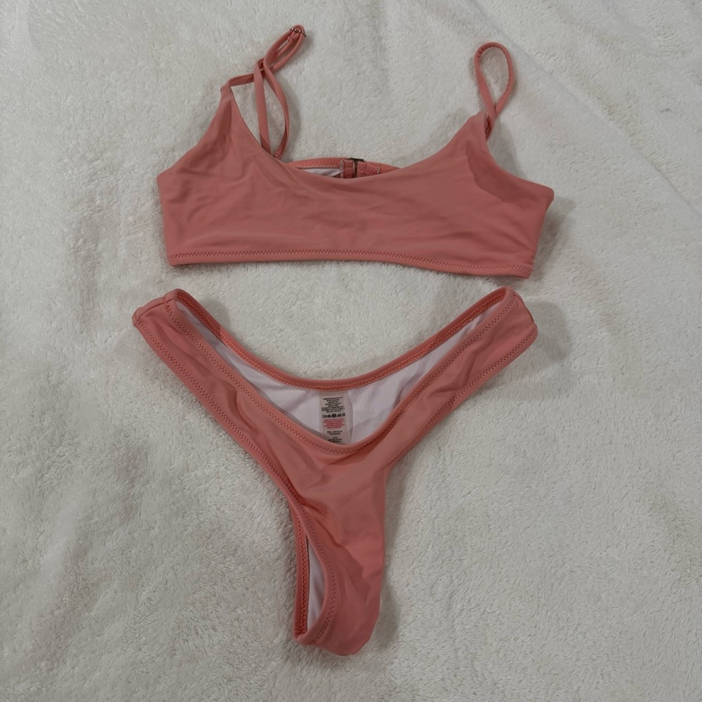 Amazon Bikini